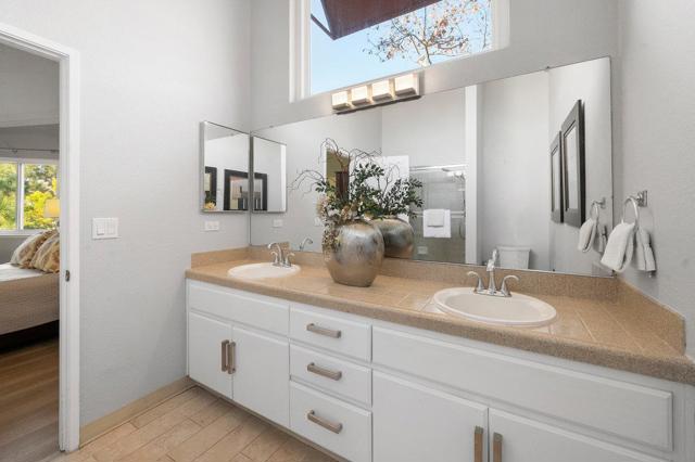 104 E Court Lane, Foster City CA: https://media.crmls.org/mediaz/c97b8d9d-23d0-4081-adf2-53573c02379d.jpg