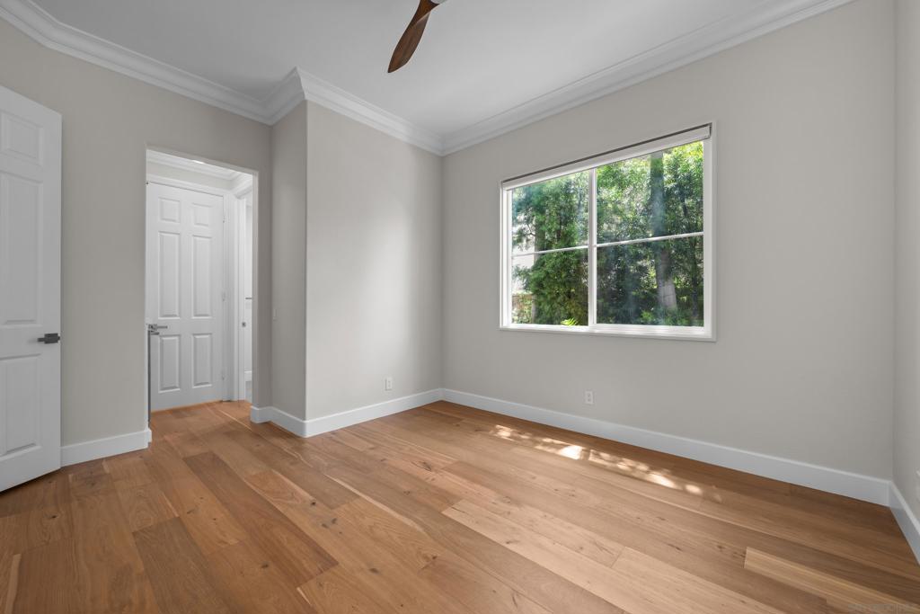 MLS #250040353SD image #18