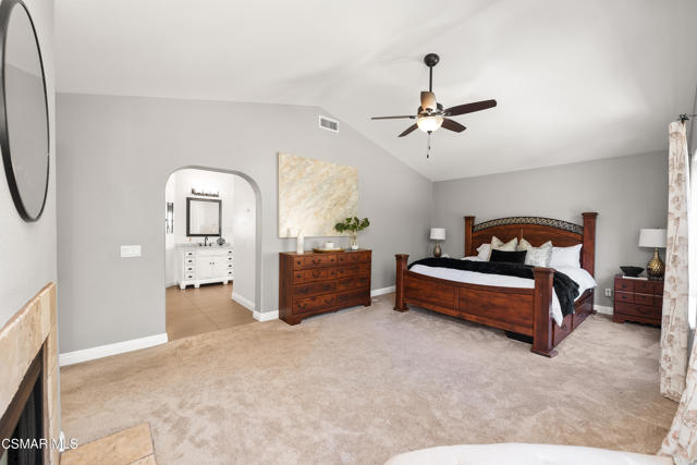 32711 Wellbrook Drive, Westlake Village CA: https://media.crmls.org/mediaz/c97d195f-5851-413d-8b09-750ff12bec38.jpg