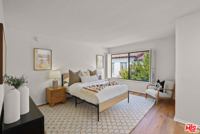 1655 Greenfield Avenue, Los Angeles CA: https://media.crmls.org/mediaz/c97d489e-793f-432e-b7d2-7f226c7fcc8e.jpg