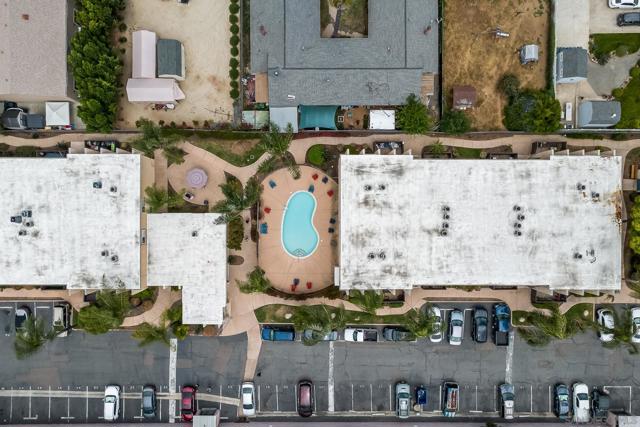 1386 E Madison Ave, El Cajon CA: https://media.crmls.org/mediaz/c97df4ad-edca-49f6-aa7c-8ad24f8fbeb3.jpg