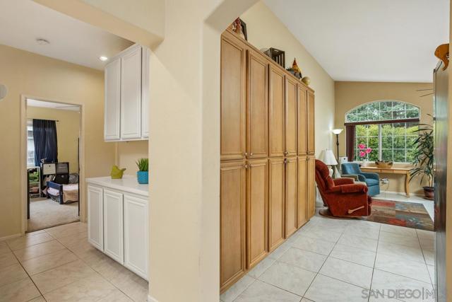1150 ALOE CT., San Marcos CA: https://media.crmls.org/mediaz/c97e8e82-0f64-49be-93fa-78792accb3d4.jpg