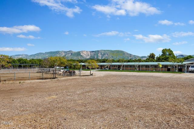 17-web-or-mls-17 - Horse Corral