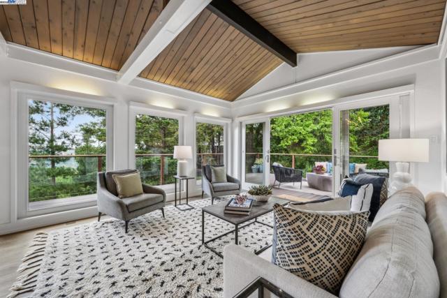 589 TAHOS ROAD, Orinda CA: https://media.crmls.org/mediaz/c97ec3ef-f574-4563-b51c-cb5892feb617.jpg