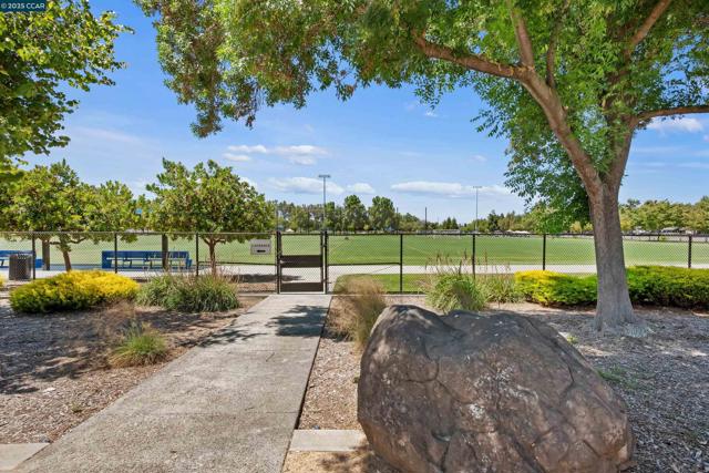 92 Zenith Cmn, Fremont CA: https://media.crmls.org/mediaz/c97f6a40-410f-4614-b761-d9e7c28c2558.jpg