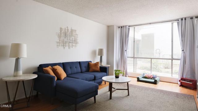 Detail Gallery Image 1 of 21 For 4900 Overland Ave #148,  Culver City,  CA 90230 - 2 Beds | 1 Baths