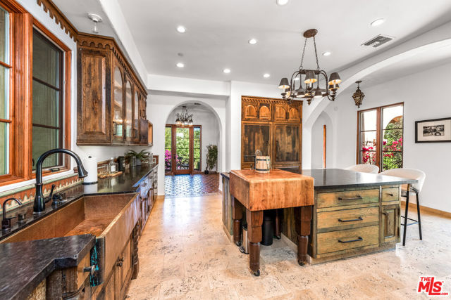 5850 Lapworth Drive, Agoura Hills CA: https://media.crmls.org/mediaz/c9807bd3-ddee-4a35-8c45-813ad56b5bcf.jpg