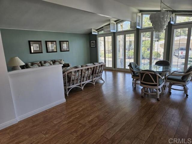 Detail Gallery Image 9 of 17 For 8975 Lawrence Welk Dr #409,  Escondido,  CA 92026 - 2 Beds | 2 Baths