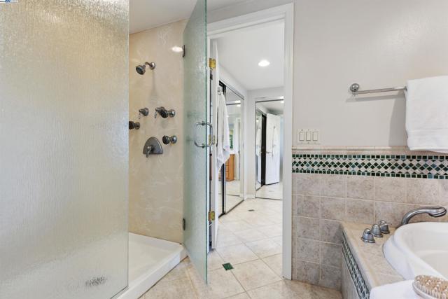 2632 Campeche Ct, San Ramon CA: https://media.crmls.org/mediaz/c9824e09-d552-42a2-8554-91b31dd6706e.jpg
