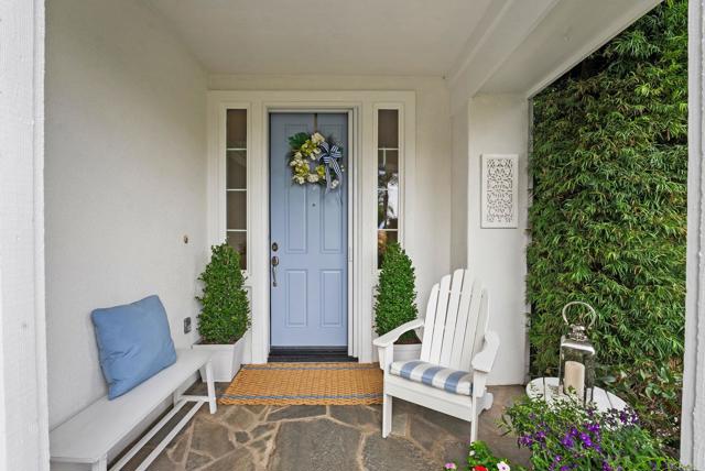 5158 Steinbeck Ct, Carlsbad CA: https://media.crmls.org/mediaz/c982a590-dafe-4d06-b495-7c67f660ee5e.jpg