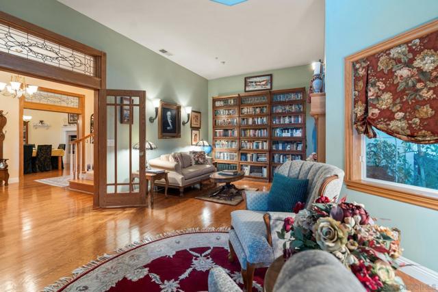 24665 Rancho Santa Teresa Dr, Ramona CA: https://media.crmls.org/mediaz/c9845407-237b-4f88-b958-536c0898c317.jpg