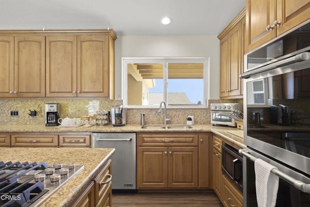 784 Via Arroyo, Ventura CA: https://media.crmls.org/mediaz/c984f6df-a5d4-47e5-ad83-9755845f9744.jpg