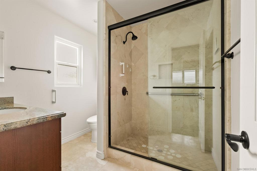 1658 Boyle Ave - photo 16
