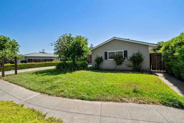 1284 Mandarin Drive, Sunnyvale CA: https://media.crmls.org/mediaz/c98851b3-b33f-437f-bd9a-2094ddc3c109.jpg