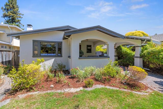 221 Grand Street, Redwood City CA: https://media.crmls.org/mediaz/c98862ba-2663-49a7-90ad-5e74692b6ad0.jpg