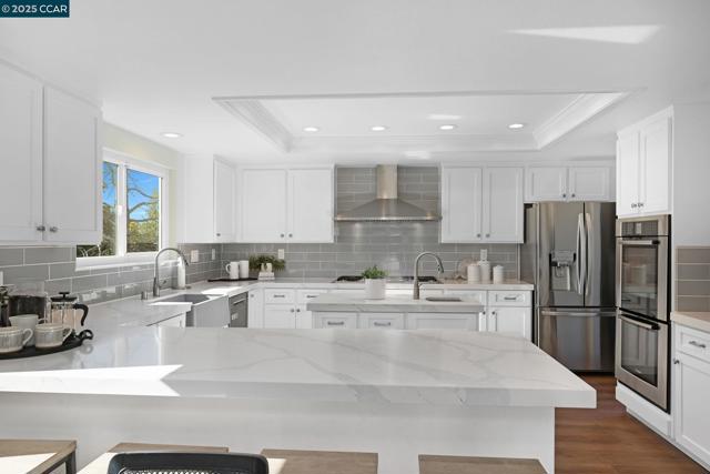 4072 Westminster Pl, Danville CA: https://media.crmls.org/mediaz/c988cd4c-7e98-45aa-ae27-81eb0e49bb1c.jpg