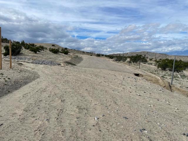 23551 Henry Road, Sky Valley CA: https://media.crmls.org/mediaz/c989463a-2de3-4a83-bc55-63712f40d49d.jpg