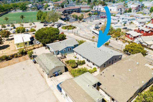 108 W Cliff Drive, Santa Cruz CA: https://media.crmls.org/mediaz/c9897800-03c7-4e83-aa37-41181997f2b9.jpg