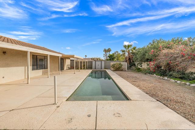 67185 Ontina Road, Cathedral City CA: https://media.crmls.org/mediaz/c989fd13-4e02-47ef-8845-058d783a1fe5.jpg