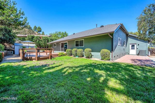 349 Longwood Court, Newbury Park CA: https://media.crmls.org/mediaz/c98aa68a-088d-44e2-a25c-ae04554b782d.jpg