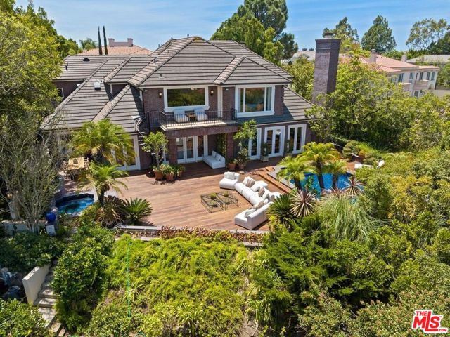 4 Bed Home for Sale in Los Angeles, California