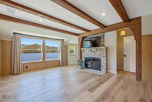 800 Lake Sherwood Drive, Lake Sherwood CA: https://media.crmls.org/mediaz/c98c762f-f902-4594-a70f-0a0c676ba477.jpg