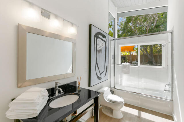 73265 Tamarisk Street, Palm Desert CA: https://media.crmls.org/mediaz/c98cf4b5-f862-43ca-988b-15083490ffb2.jpg