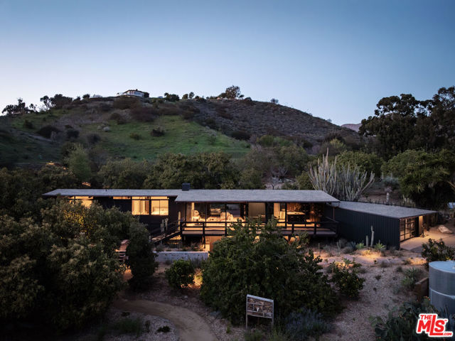 Image 32 of 34 For 6009 Bonsall Drive