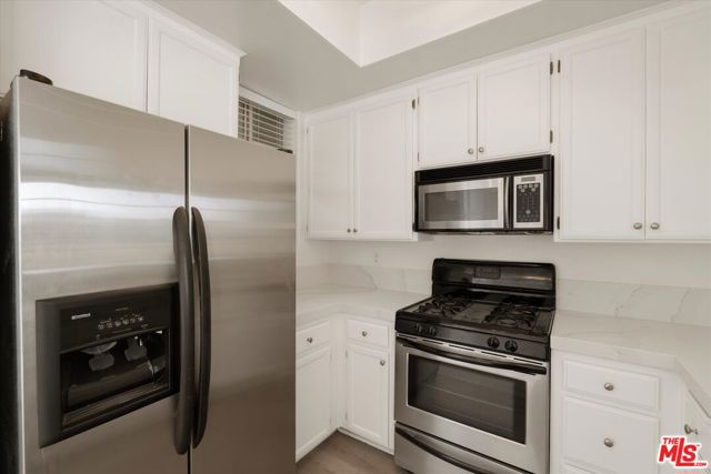 1225 Armacost Avenue, Los Angeles CA: https://media.crmls.org/mediaz/c98e61d3-1495-410e-92b1-fa5f1cd36cdc.jpg