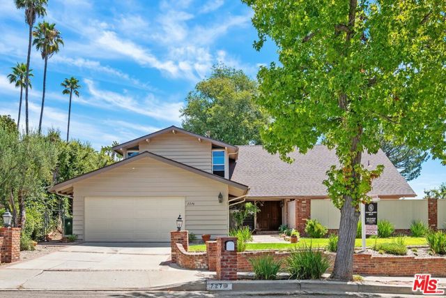 2276 Westridge Road, Los Angeles CA: https://media.crmls.org/mediaz/c98e9064-ede4-452d-a236-4029a4c48c23.jpg