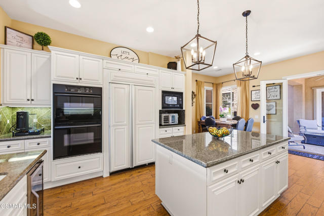 Image 43 of 100 For 5068 Shady Trail Street