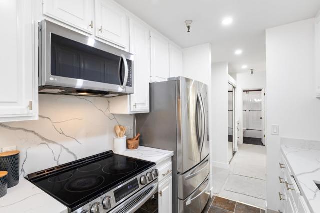 400 Ortega Avenue, Mountain View CA: https://media.crmls.org/mediaz/c98f0821-6f90-47d9-95f3-65cdaa2010e0.jpg
