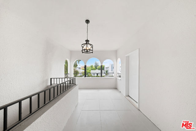 1005 Genesse, West Hollywood CA: https://media.crmls.org/mediaz/c98f3801-2066-4964-a314-e871fa16e126.jpg