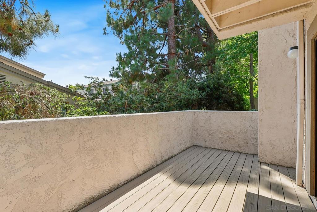 MLS #250031842SD img 14