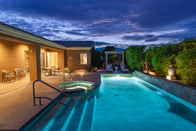 6 Dickens Court, Rancho Mirage, CA 92270