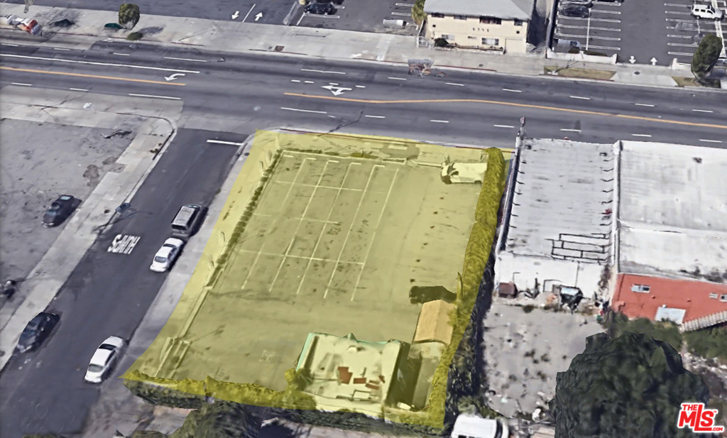 5718 WESTERN Avenue, Los Angeles, CA 90062