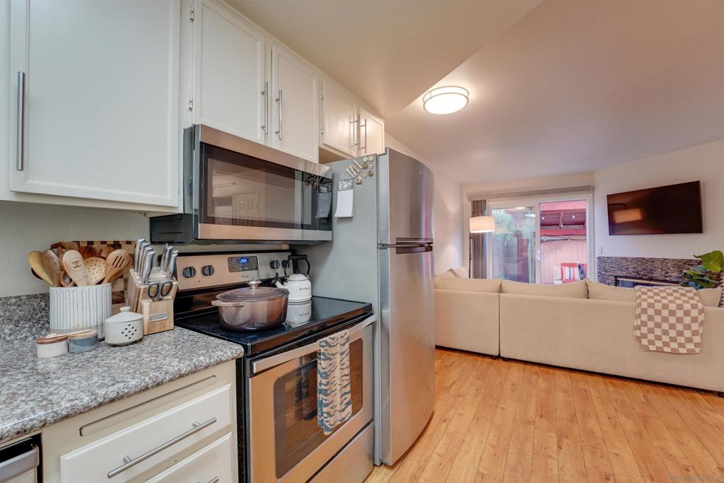 2909 Keats Street - photo 11
