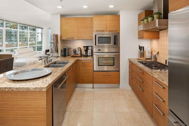 1431 Pacific Hwy, San Diego CA: https://media.crmls.org/mediaz/c99344fb-993c-43c8-8405-901607427086.jpg