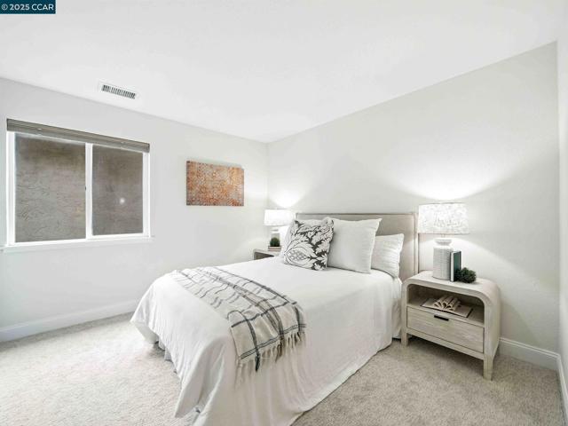 218 Jewel Ter, Danville CA: https://media.crmls.org/mediaz/c993e402-569f-4188-81e5-4037f56ff342.jpg