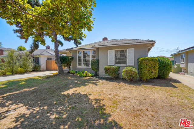 7833 Denrock Avenue, Los Angeles, California 90045, 3 Bedrooms Bedrooms, ,1 BathroomBathrooms,Single Family Residence,For Sale,Denrock,24432031