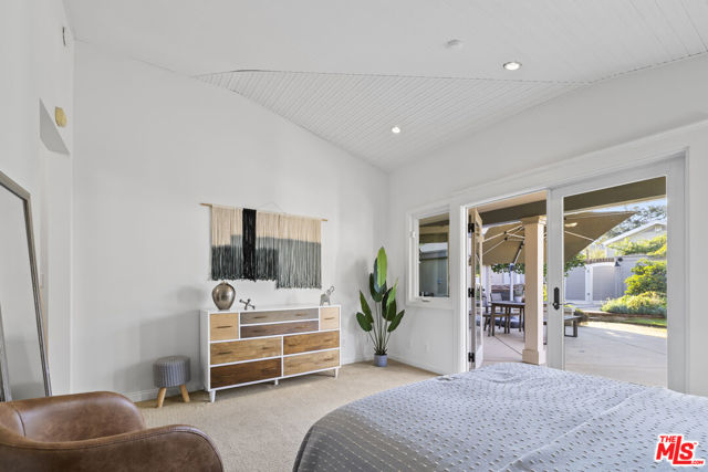 505 Panama Avenue, Long Beach CA: https://media.crmls.org/mediaz/c995d867-257c-463f-971c-a0b784a3783c.jpg