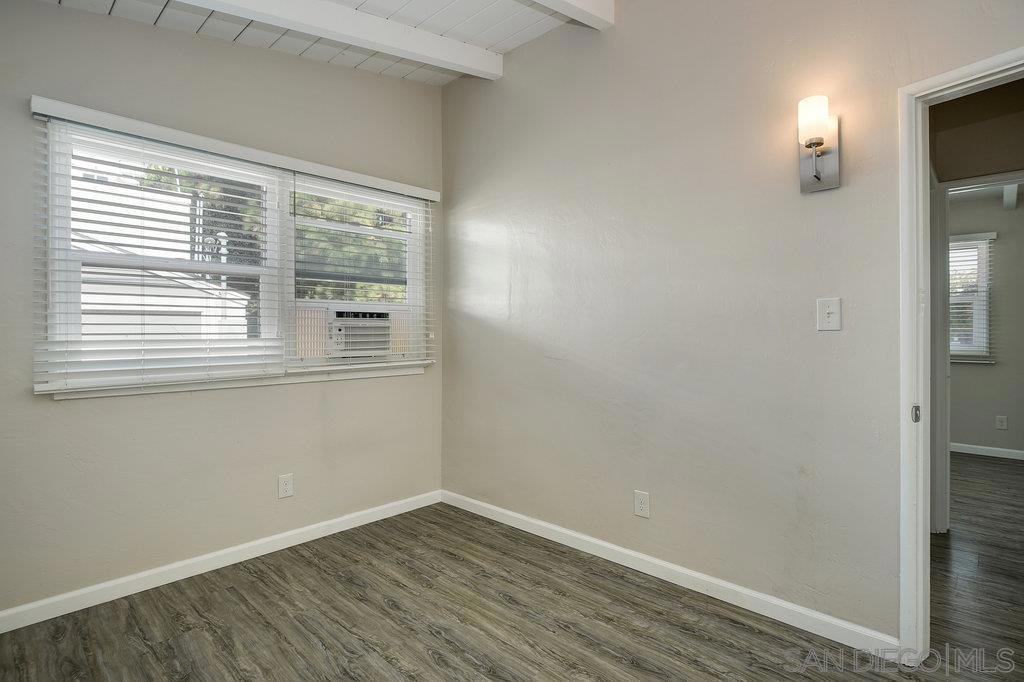 MLS #250035866SD img 14