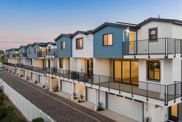 Detail Gallery Image 3 of 32 For 324 Chinquapin Ave, Carlsbad,  CA 92008 - 2 Beds | 2/1 Baths