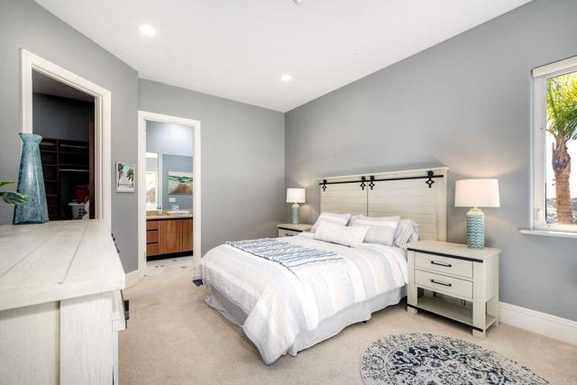 Detail Gallery Image 33 of 68 For 28521 Gladstone Ct, Escondido,  CA 92026 - 3 Beds | 3/1 Baths