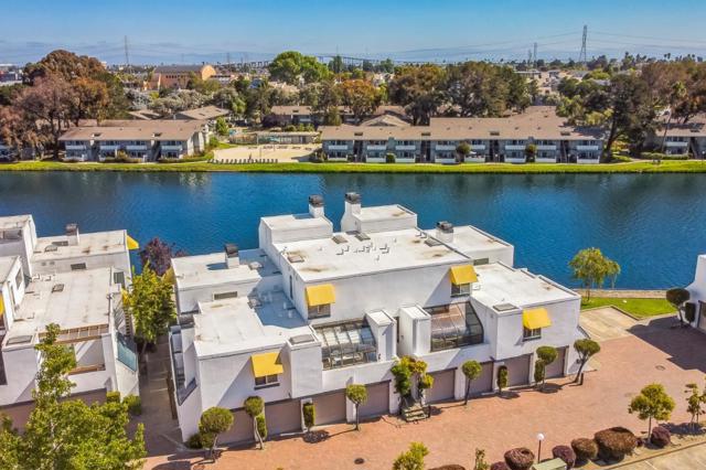 1029 Lido Lane, Foster City CA: https://media.crmls.org/mediaz/c99a3203-3473-4244-9d0b-7cd9cfa60f6d.jpg