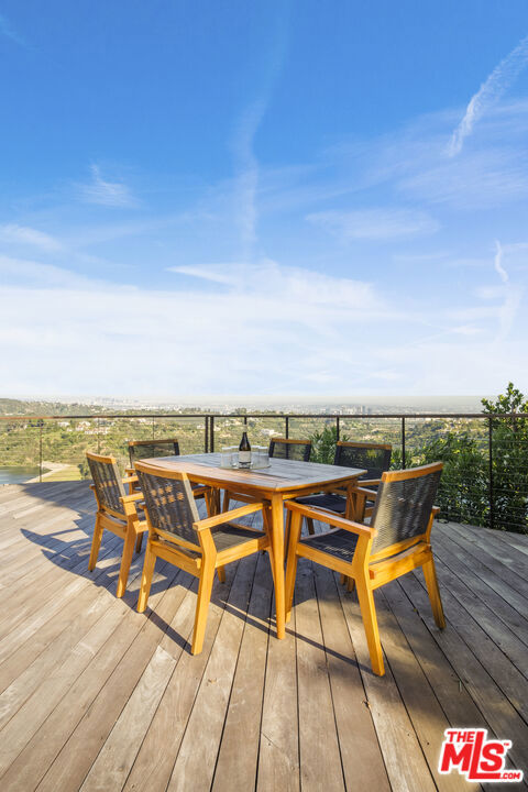 2028 Stradella Road, Los Angeles CA: https://media.crmls.org/mediaz/c99adab2-1746-443a-b758-e4e3350b55fe.jpg