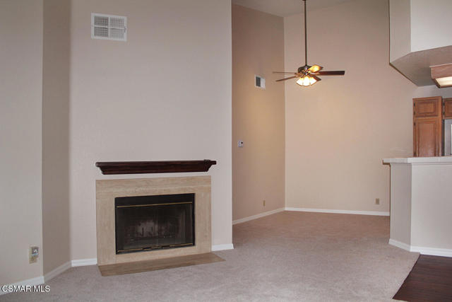 697 Sutton Crest Trail, Oak Park CA: https://media.crmls.org/mediaz/c99bbd27-c04e-4355-bd0b-bc8fb78a60c3.jpg