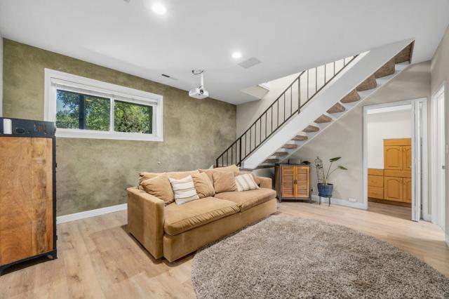 22 Quien Sabe Road, Scotts Valley CA: https://media.crmls.org/mediaz/c99c3d82-c871-41f1-988c-03a1ca39810a.jpg