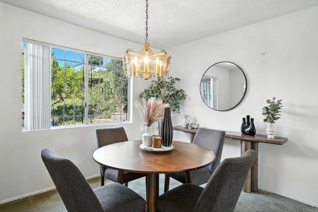 3444 Corte Loro, San Diego CA: https://media.crmls.org/mediaz/c99d13e5-fc2e-4399-9521-864eef1ebe7a.jpg