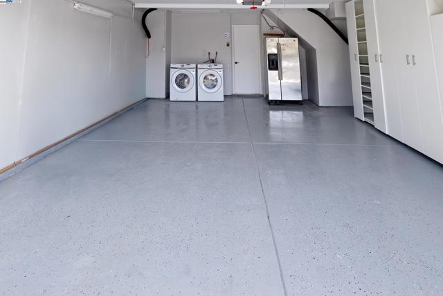 4452 Alice Way, Union City CA: https://media.crmls.org/mediaz/c99f70dd-1878-4e6e-a47b-2f00a2d8d71b.jpg